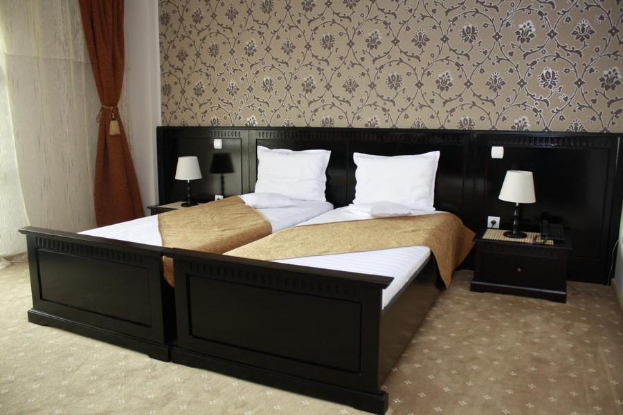 Hotel Imperium Suceava Phòng bức ảnh